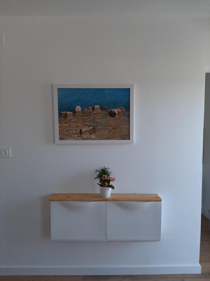 Appartamento Nozret Paljuv Esterno foto